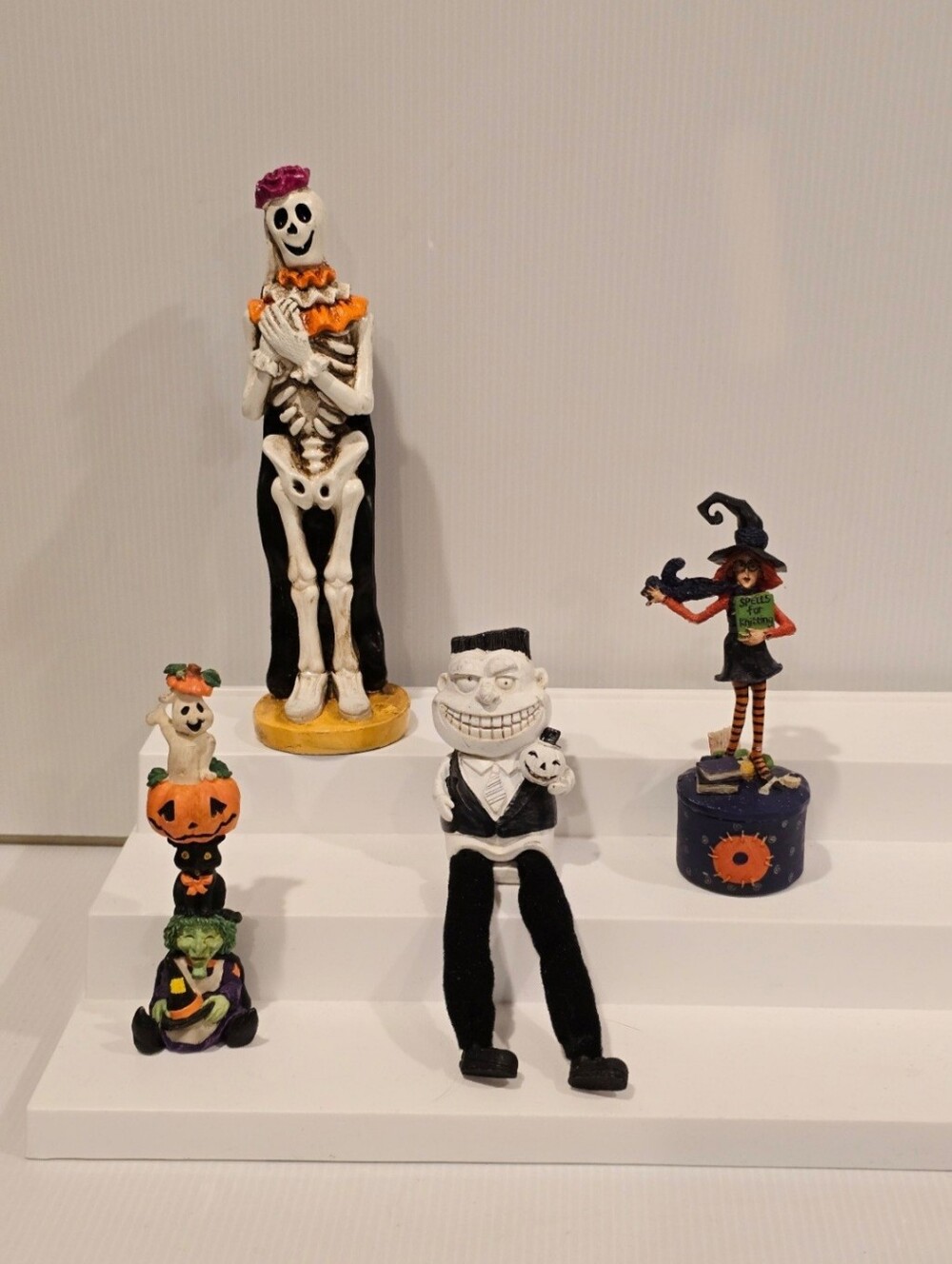 Halloween Decorative Shelf Sitter and Figurine Set